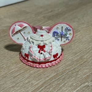 Disney mary poppins ear hat ornament